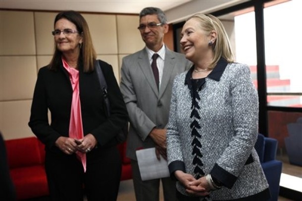 Hillary Rodham Clinton, Maria das Gracas Silva Foster