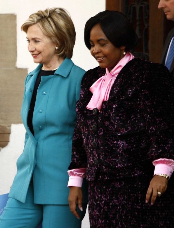 U.S. Secretary of State Hillary Clinton (l) leaves after her meeting with  International Relations  minister, Maite Nkoana-Mashabane in Pretoria