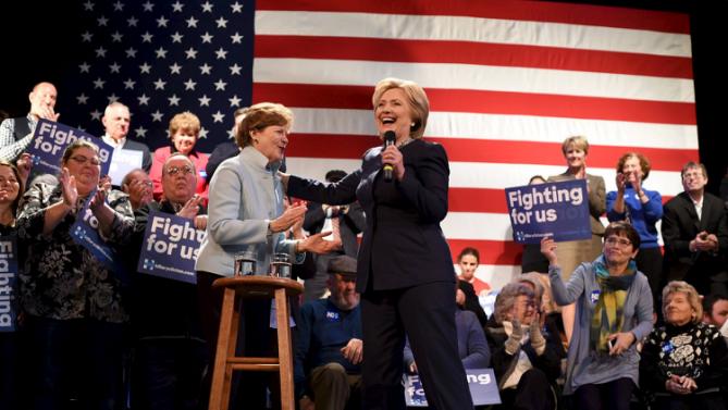 Senator Jeanne Shaheen introduces U.S. Democratic presidential candidate Hillary Clinton at Rochester Opera House campaign town hall meeting in Rochester, New Hampshire January 22, 2016.   REUTERS/Faith Ninivaggi